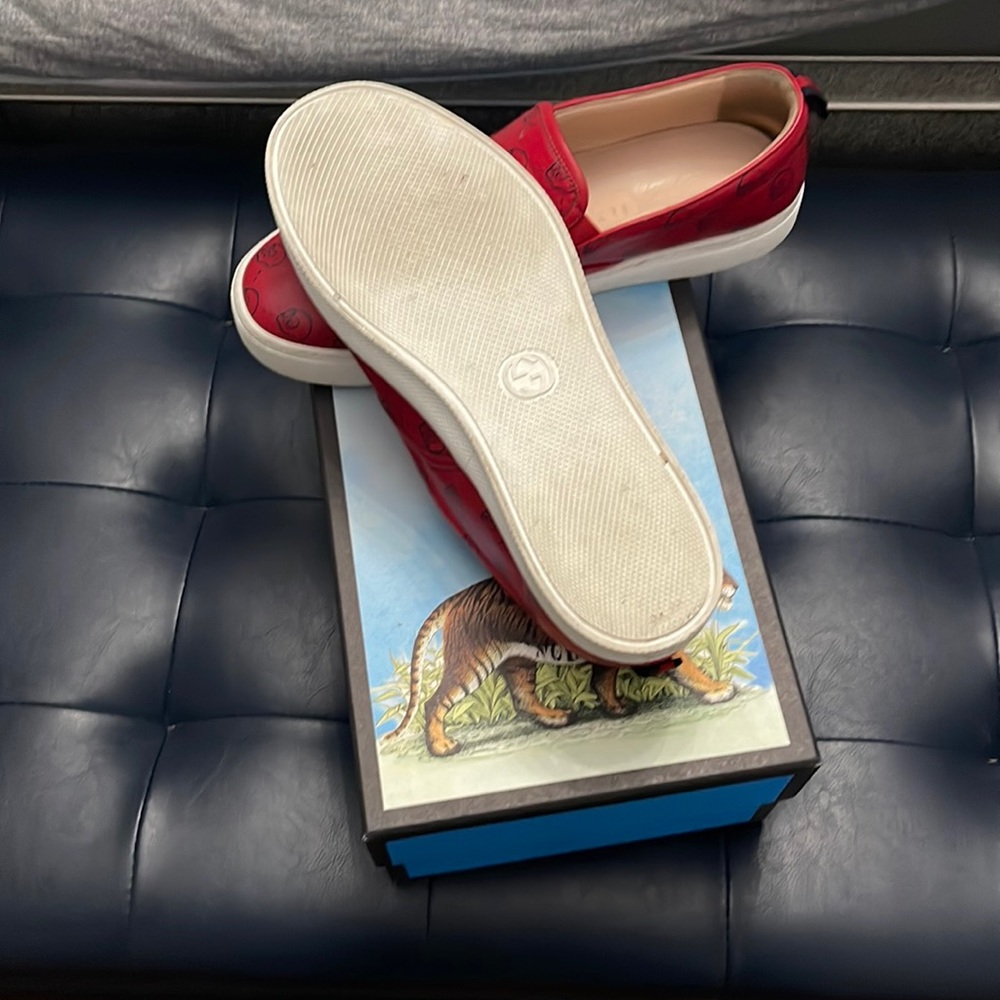 Gucci sneakers